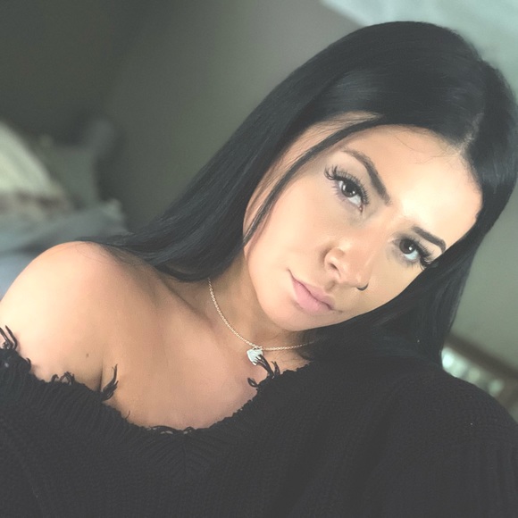 Meet your Posher, Molly - Picture 1 of 1